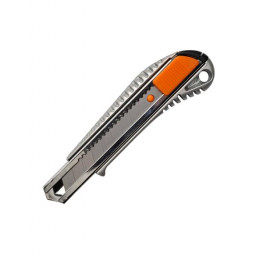 Cutter Metal Professional 18 mm FISKARS